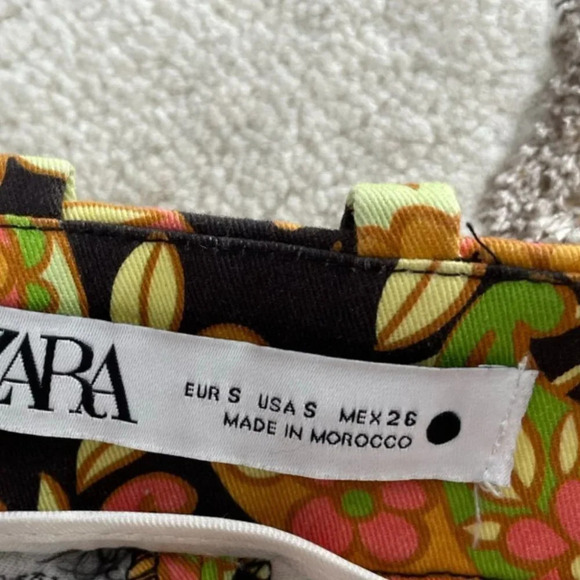 Zara Printed Flared Pants Trousers Groovy Floral 70's Pattern Sz Small - Picture 15 of 16